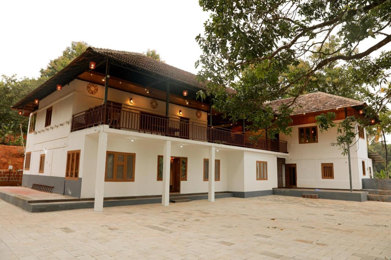 Best Heritage Home Iritti Ngoại thất bức ảnh